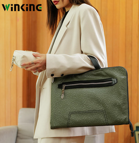 WinKing Trendy Womens Laptop / Messenger Bag